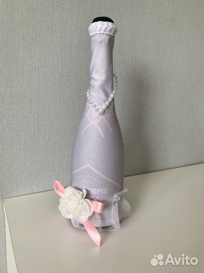 Свадебные украшения на бутылки