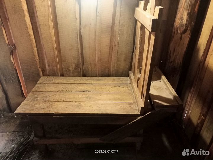 Станок для дойки коз