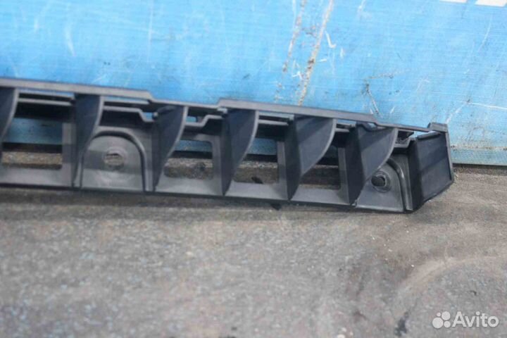 Кронштейн бампера Skoda Rapid (Шкода Рапид) NH3 5J