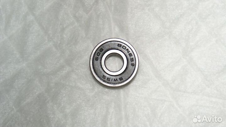 Подшипники 608Z (ролики, самокат) Bones Swiss