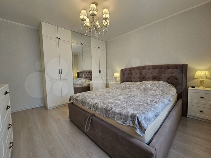 3-к. квартира, 81,5 м², 4/9 эт.