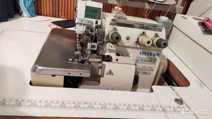 Оверлок промышленный