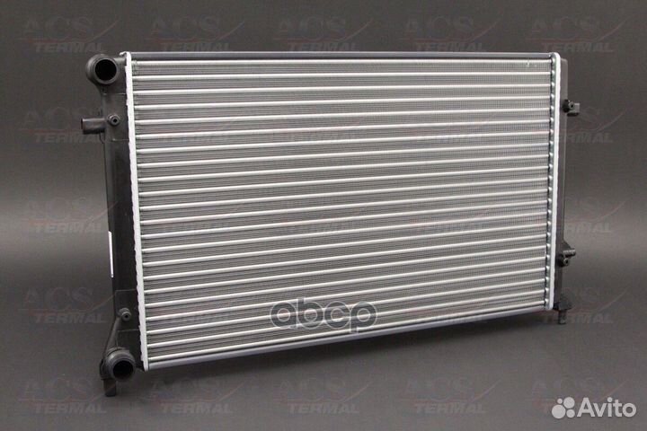 Радиатор охлаждения Audi A3 43983 A/M+ -3 53527