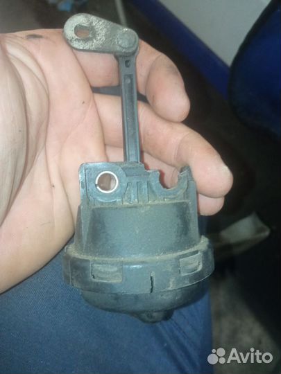 Впускной коллектор на 16 клапанный мотор лада