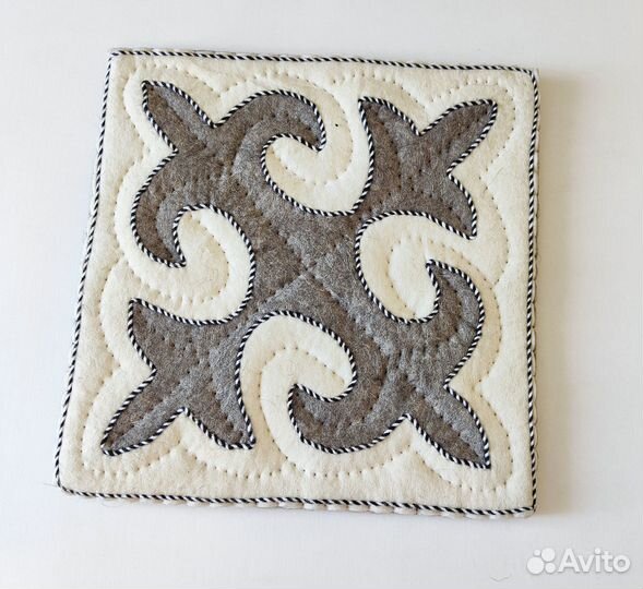 Сидушка подушка-коврик на стул или кресло