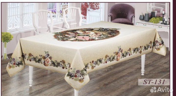 Скатерти гобеленовые