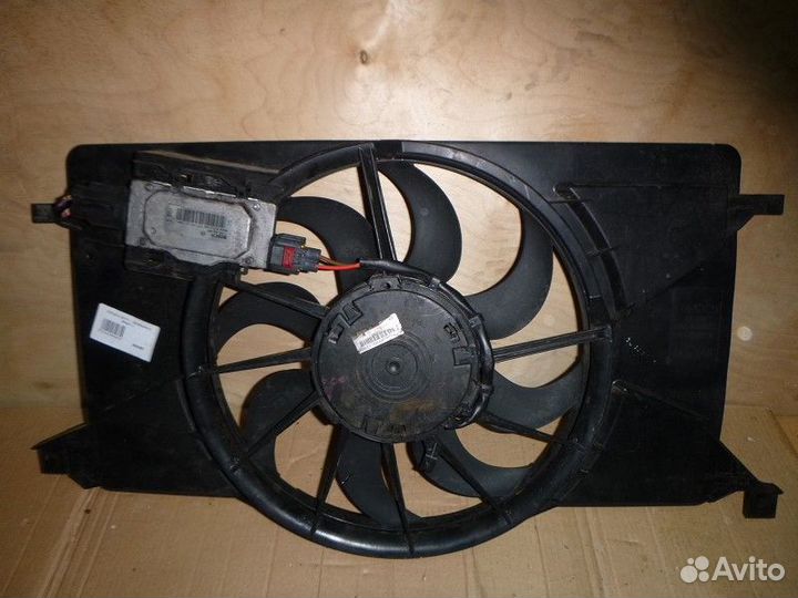 Диффузор в сборе ford focus III 2011