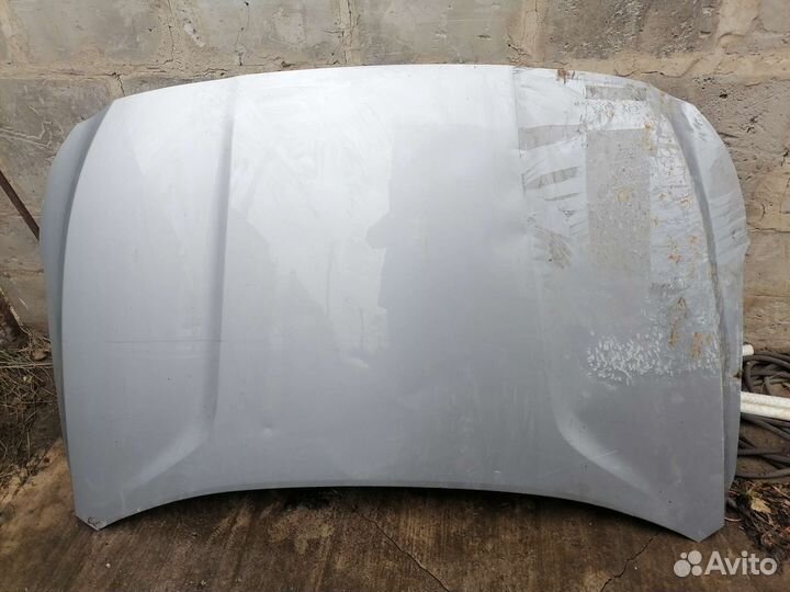 Продам капот Santa Fe 4