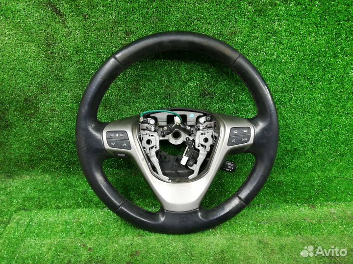 Рулевое колесо Toyota Avensis 3