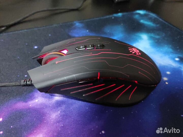 Игровая мышь bloody модель:q82
