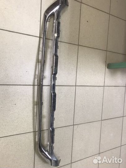 Хромированный молдинг, на передний бампер