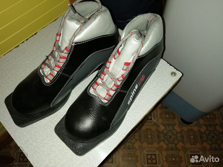 Лыжный комплект STC лыжи, палки, ботинки 35 р-р