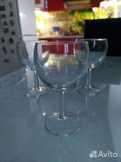 Бокалы для вина