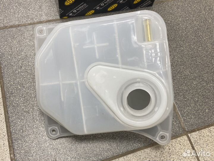 Расширительный бачок audi 100 a6 45 кузов