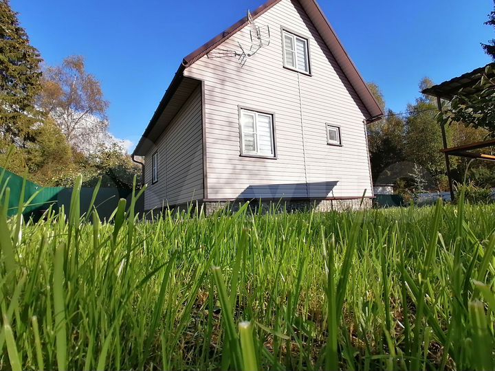 Дом 72 м² на участке 8 сот.