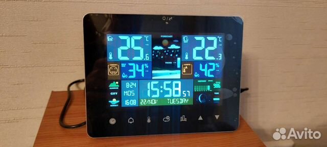 Новая сенсорная погодная метеостанция с датчиком