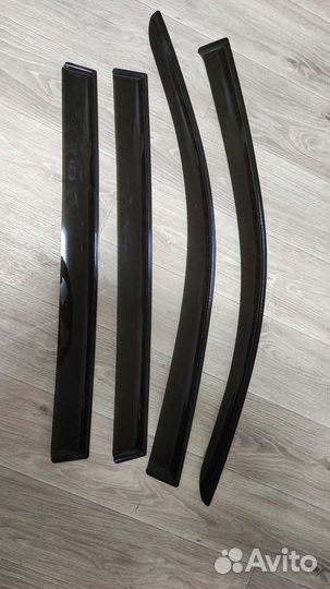 Молдинги на VW Tiguan