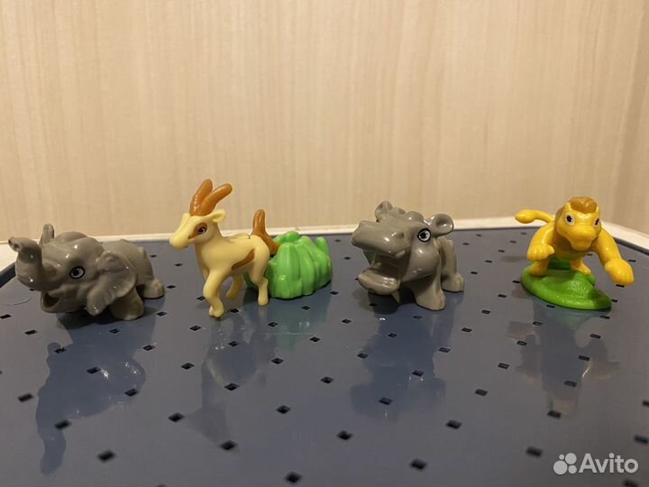 Игрушки Киндер natoons