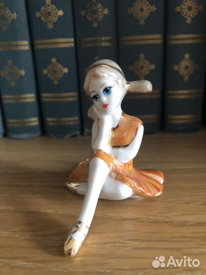 Фарфоровые статуэтки