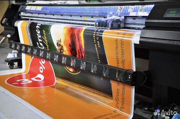 Печать баннеров, наклеек