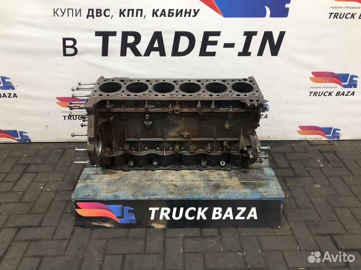 504072710 Блок двигателя Курсор 10 Iveco Stralis