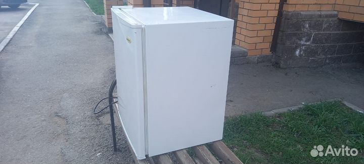 Мини холодильник shivaki