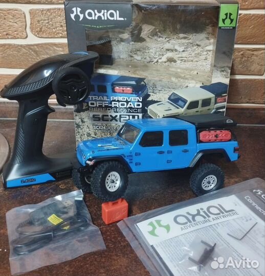 Axial scx24 Wrangler Gladiator 1/24 Внедорожник