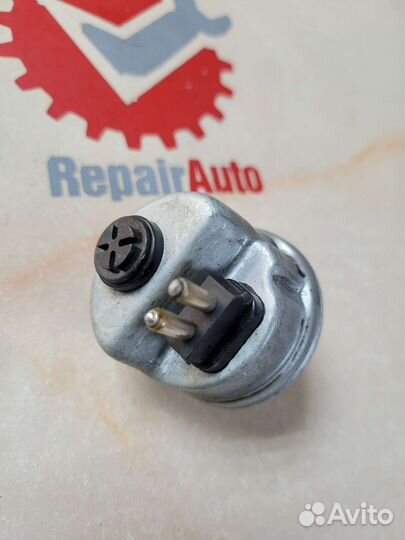 Датчик давления масла m104