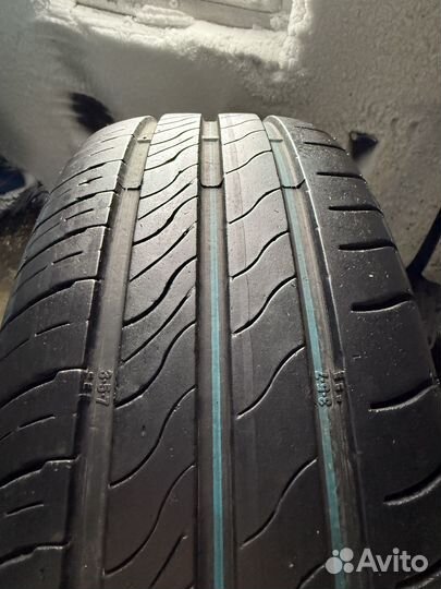 Viatti Strada 2 (V-134) 195/65 R15