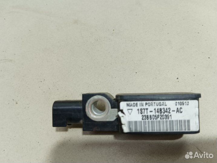 Датчик удара Ford Mondeo 3 B4Y седан cjbb 2.0