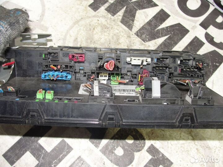 Блок предохранителей Mercedes-Benz E-Class W211 20