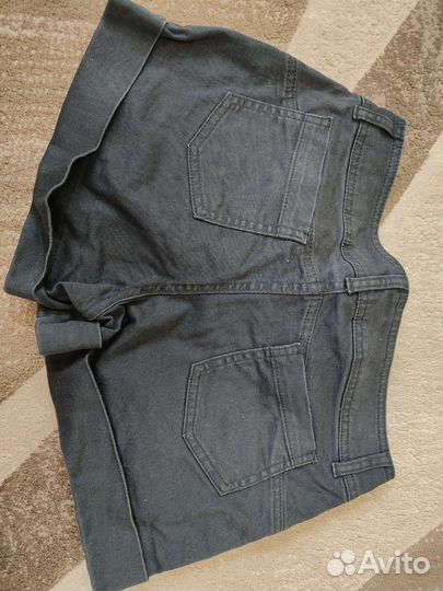 Шорты отдам