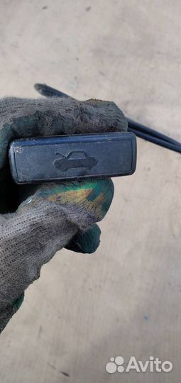 Трос капота Mazda MPV LW