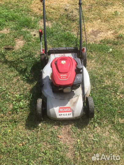 Газонокосилка бензиновая самоходная