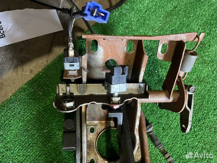 Педаль газа сцепления тормоза сузуки гранд витара