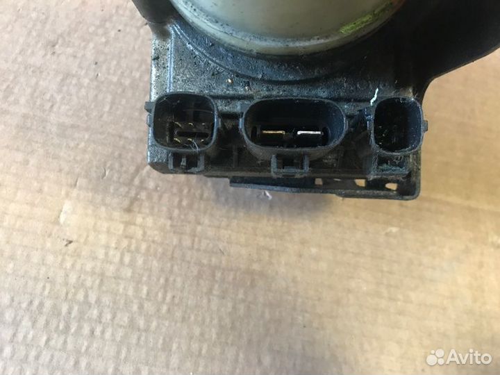 Насос гидроусилителя руля Mazda 3 2006