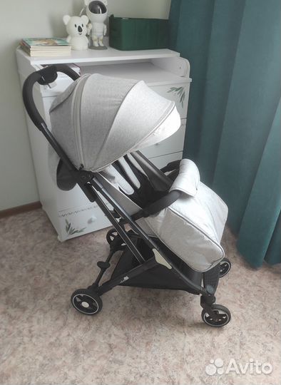 Коляска прогулочная Alis onyx
