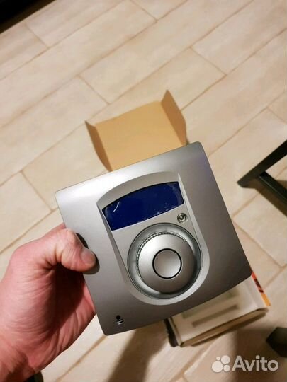 Пульт Zon digital audio controller