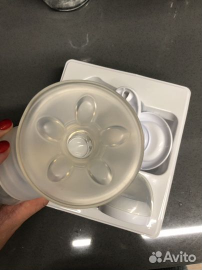 Молокоотсос avent ручной