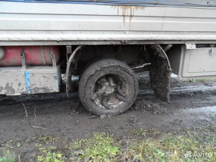 Инструментальный ящик для газели