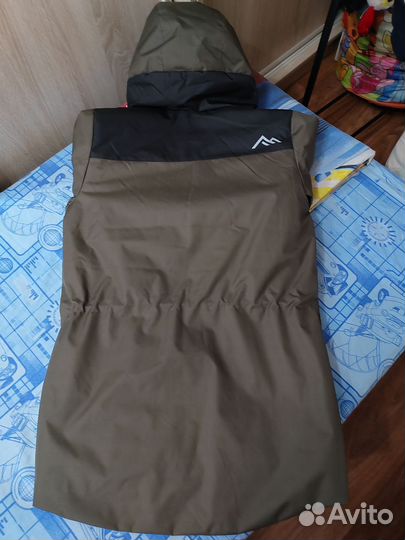 Куртка утепленная для мальчика размер 152-158