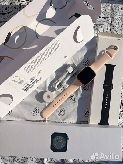 Apple watch series 8