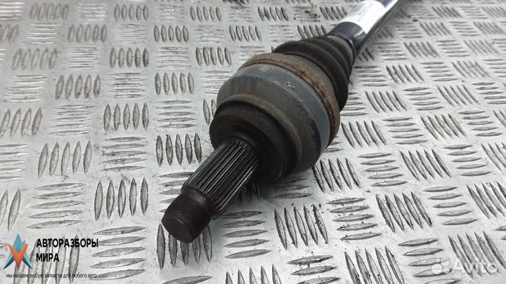 Полуось задняя (приводной вал, ШРУС) BMW 7 F01/F02