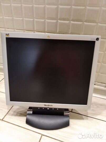 Монитор Viewsonic
