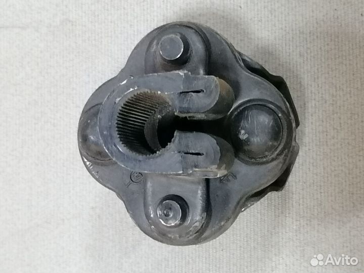 Кардан рулевой Audi 80, 90 B3 1990