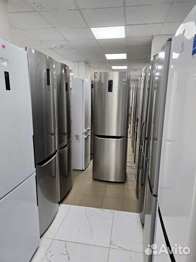 Классный Холодильник Lg. No frost