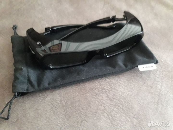 Трансмиттер и очки sony 3D