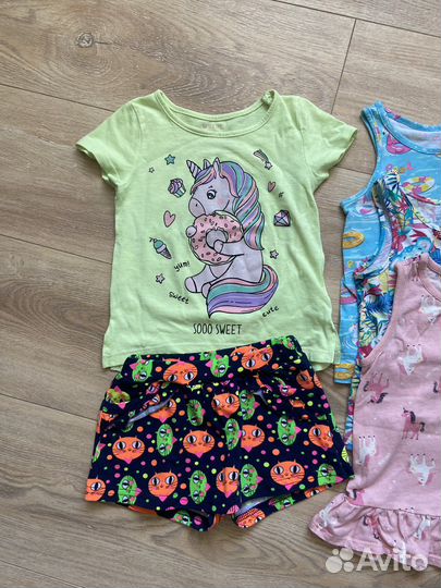 Вещи для девочки 92р, (3 платья,майки, футболки)