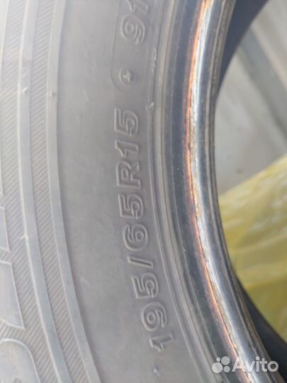Bridgestone Blizzak VRX 195/65 R15