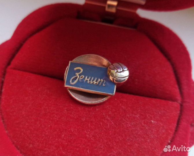 Знак, значок серебро 925. Зенит. Футбольный клуб